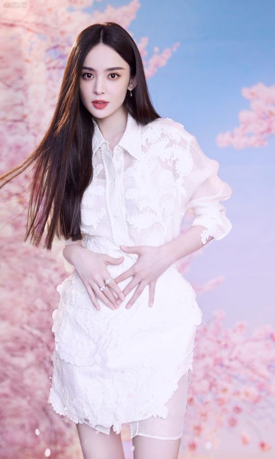 古力娜扎超高颜值粉色少女心(2/5)