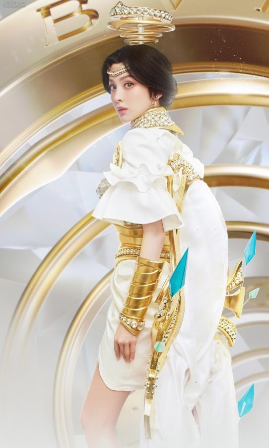 古力娜扎全新联名芈月皮肤大秀美腿(4/5)