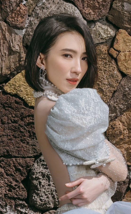 《mars星纪时尚》戴佩妮绝美照片(2/8)