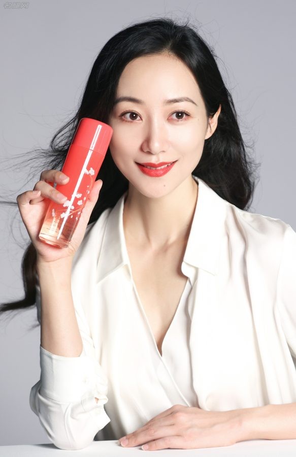 韩雪大美人拍摄产品宣传照一张气质美脸高清照片(7/8)