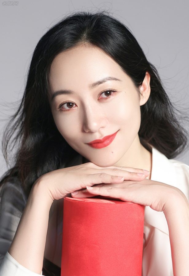 韩雪大美人拍摄产品宣传照一张气质美脸高清照片(1/8)