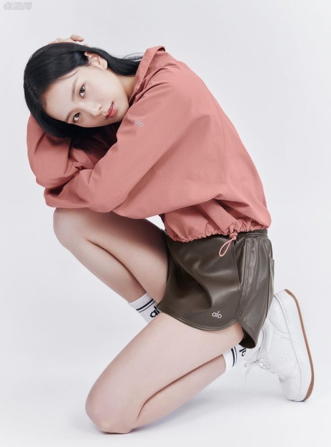 金智秀多套服饰运动短裤瑜伽裤长腿美丽(8/10)