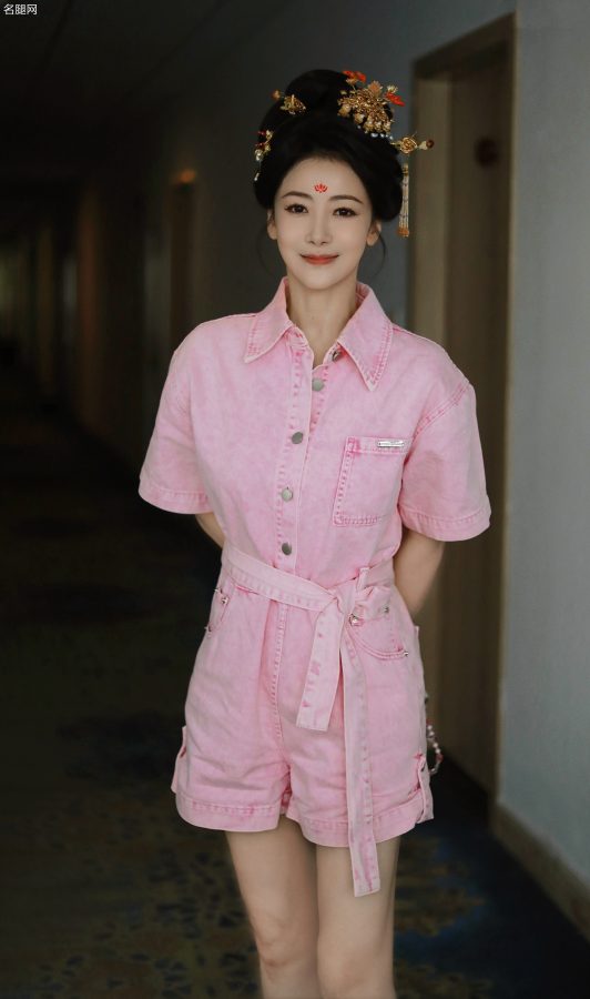 陈紫函古妆造型美腿纤长(3/6)