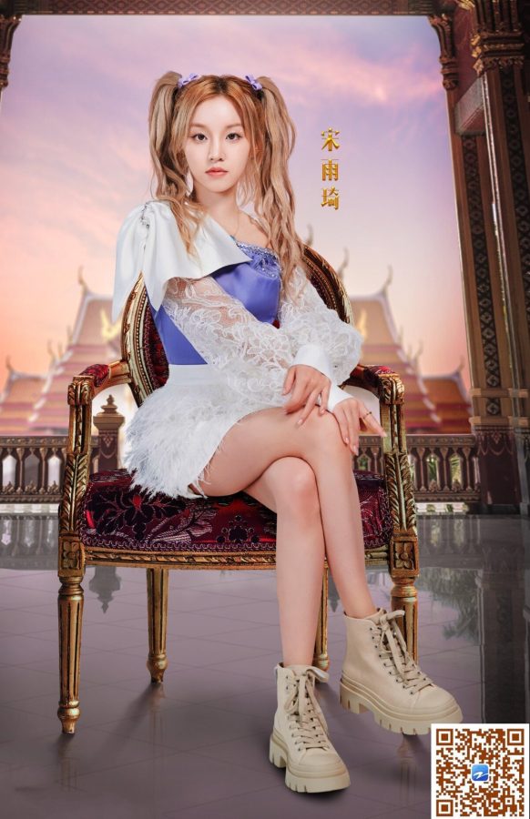 《奔跑吧》家族荣耀宋雨琦夹腿坐姿(3/3)