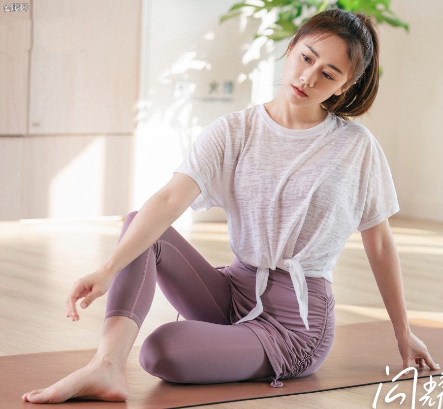 电视剧《闪耀的她》刘芸美腿剧照(14/15)