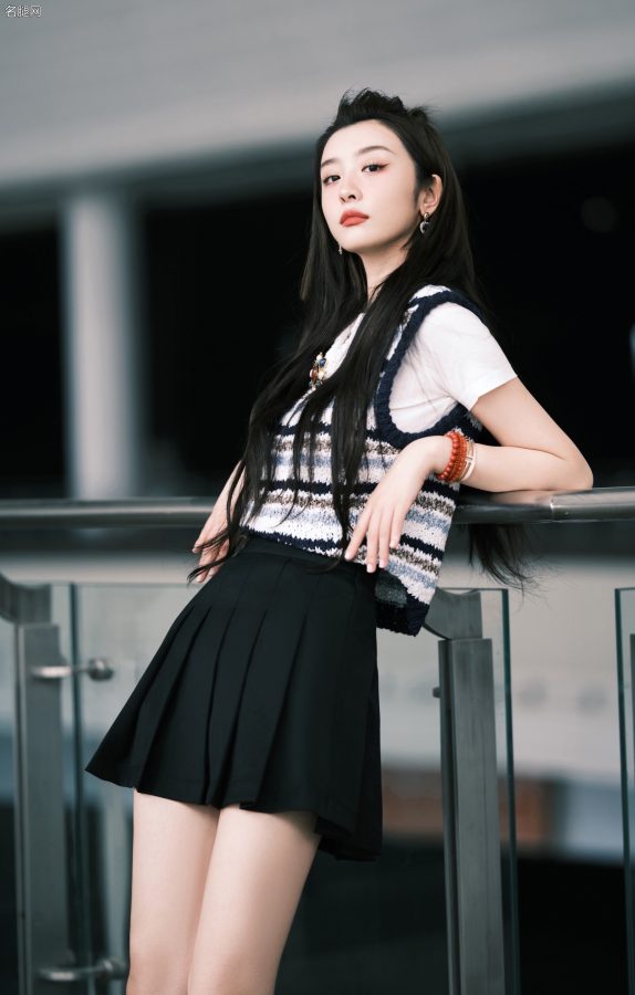 身高170的长腿妹子赵小棠带你重返青春学生时代(5/9)