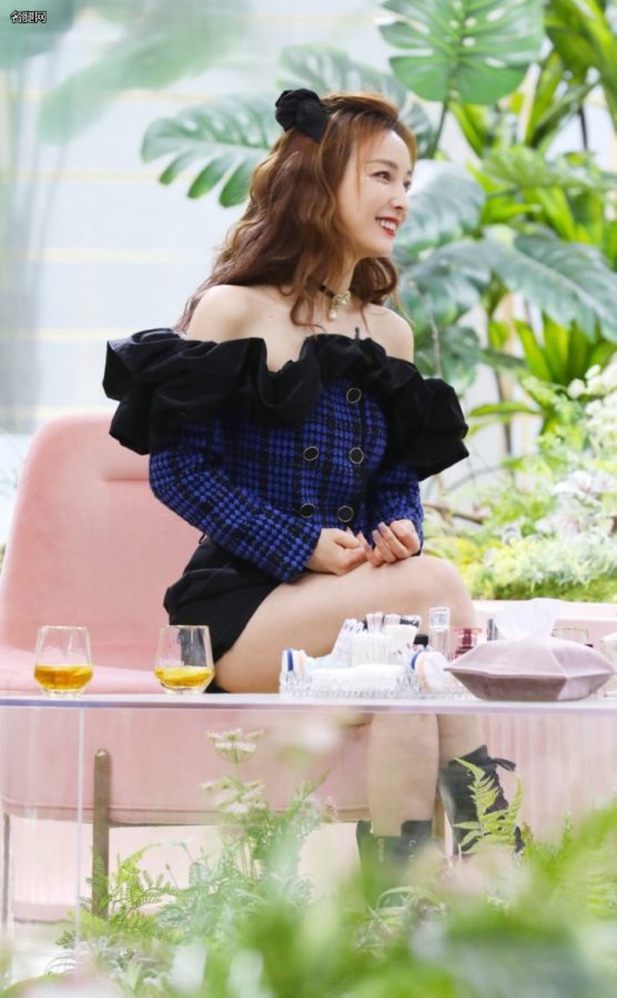 长腿美女王霏霏做客综艺节目《beauty小姐》(2/11)