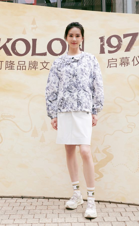 刘诗诗如玉般的细小腿(4/7)