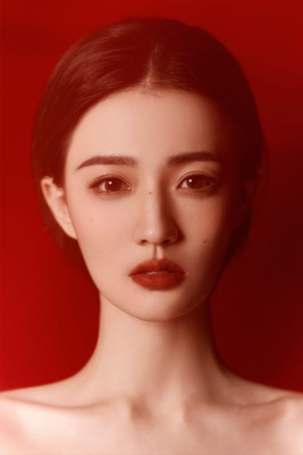 红衣女侠徐璐光足冷艳魅力大片(5/9)
