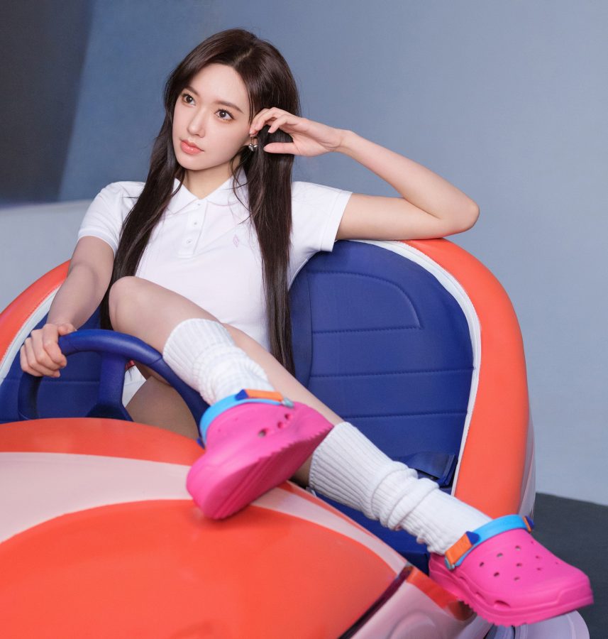 美腿少女程潇代言斯凯奇泡泡鞋系列(7/7)
