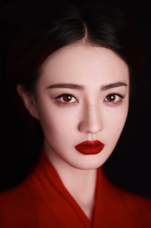 红衣女侠徐璐光足冷艳魅力大片(4/9)