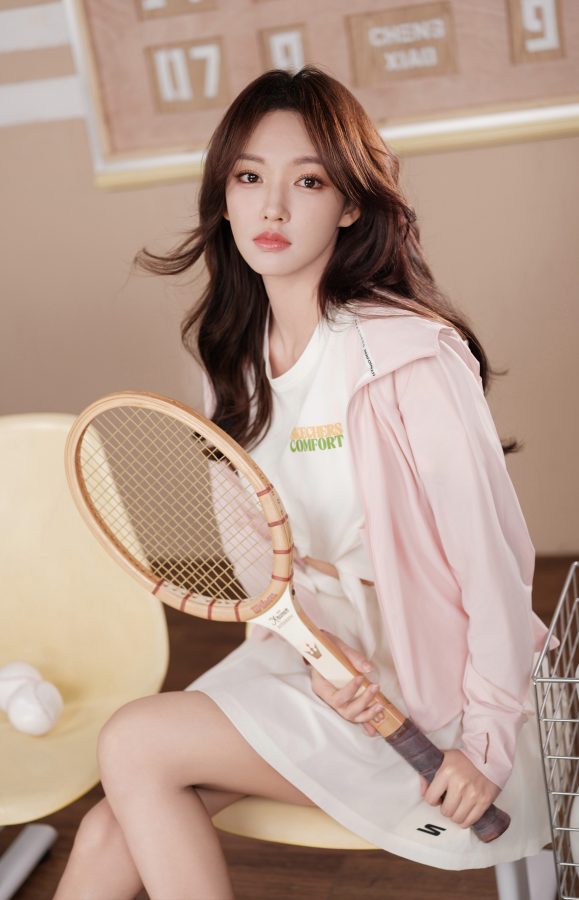清纯美少女程潇甜美风打扮请你吃蛋糕(2/6)