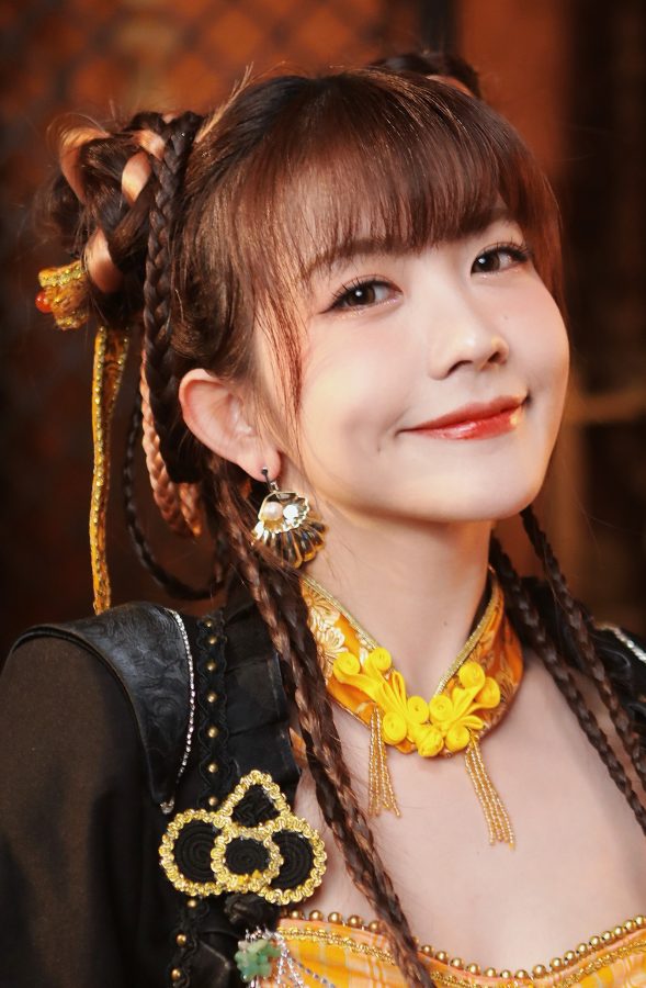 赖美云cos《王者荣耀》姬小满秀美腿（第4张/共6张）