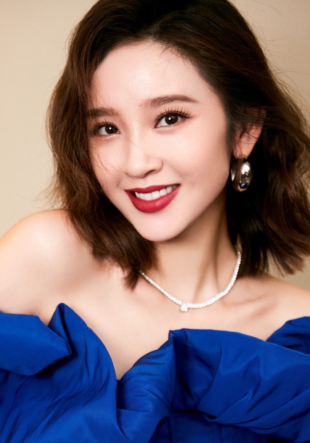 《半熟恋人》唐艺昕美腿穿了丝袜？（第11张/共13张）