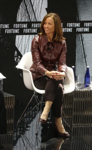 纳斯达克董事长Adena Friedman裤里肉丝