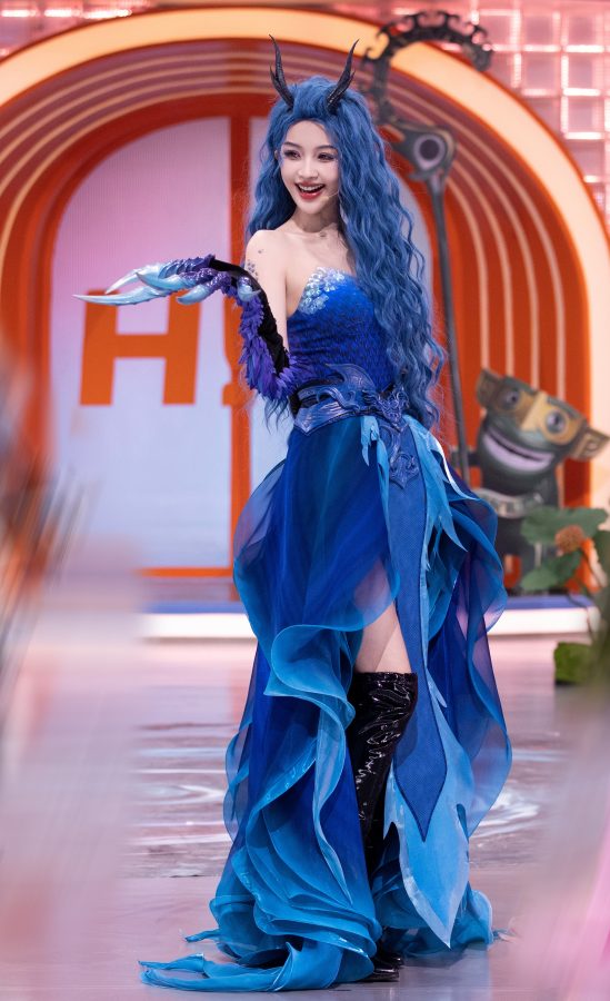 孙怡化身冷艳御姐西海龙王姑姑敖闰！做个交易吗大姐？(8/11)