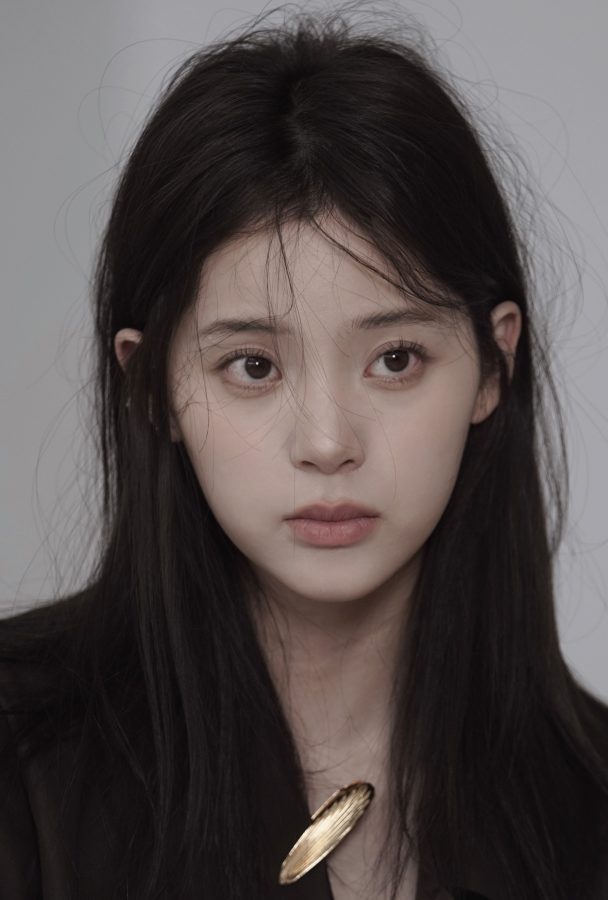 《iDest MAGAZINE》欧阳娜娜白皙美足大片(4/4)