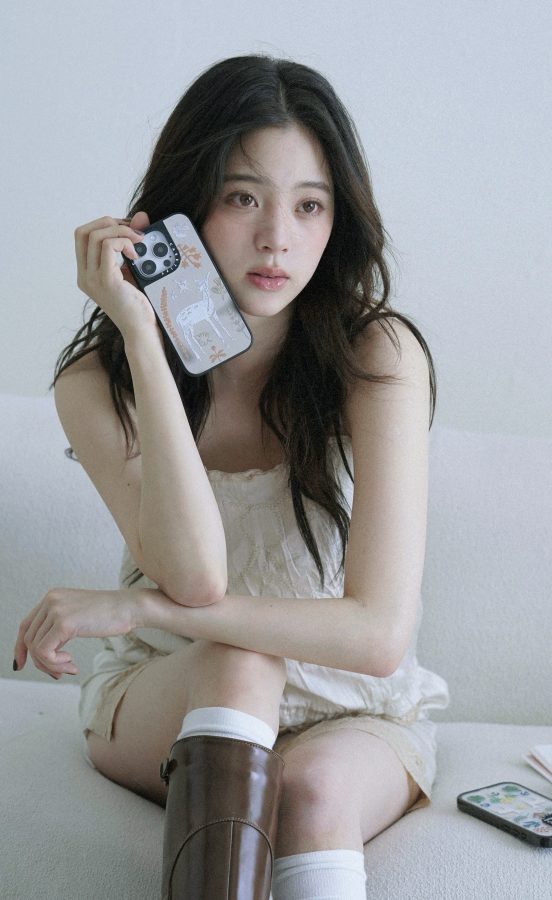 欧阳娜娜邻家女孩风玉腿光滑，甜美中带点酷(3/5)