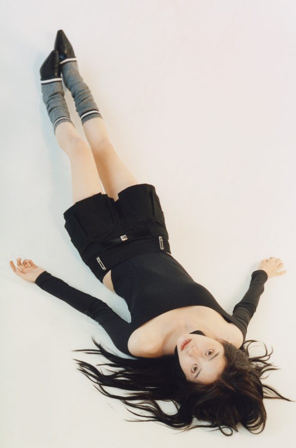 《ROUGE FASHIONBOOK》“LUCKY幸运”封面Ⅳ女孩欧阳娜娜细腿洁白(1/2)