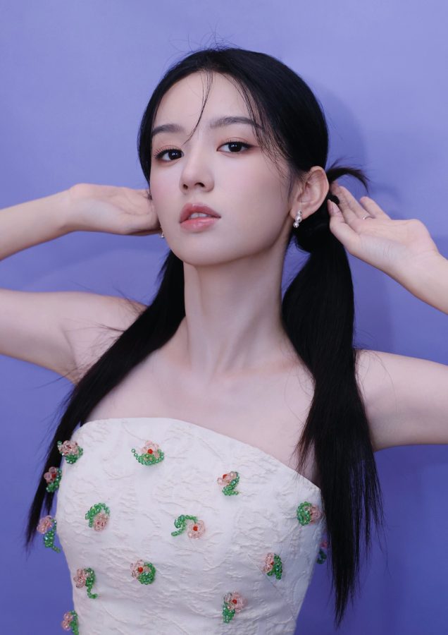 双马尾甜妹周也花朵短裙搭高跟凉鞋清纯与性感并存(3/8)