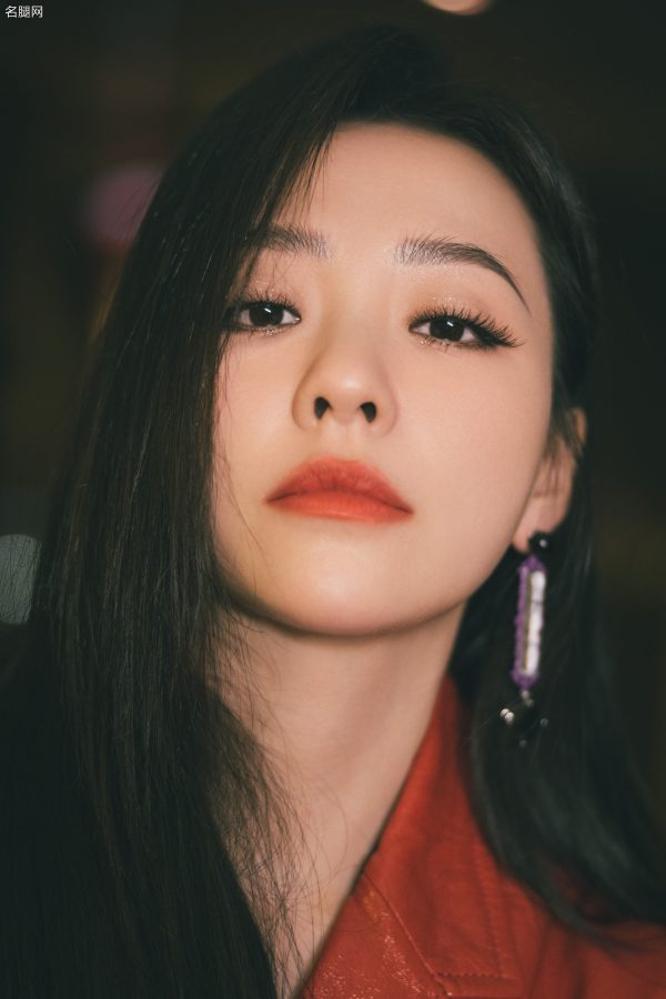 Purity and sexiness coexist! Jane Zhang on the stage is dazzling, and her pair of invincible legs attracts countless eyes(12/12)