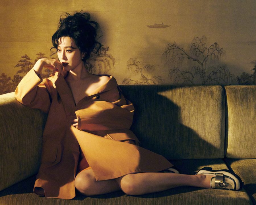 《精品购物指南LifeStyle》范冰冰复古大片，皮裙黑丝尽显迷人魅力(4/8)
