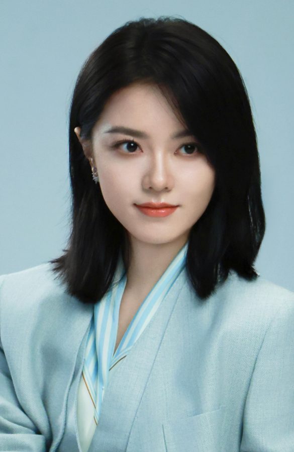 气质美女赵今麦回眸一瞥，干练西装大玩“下衣失踪”(3/3)