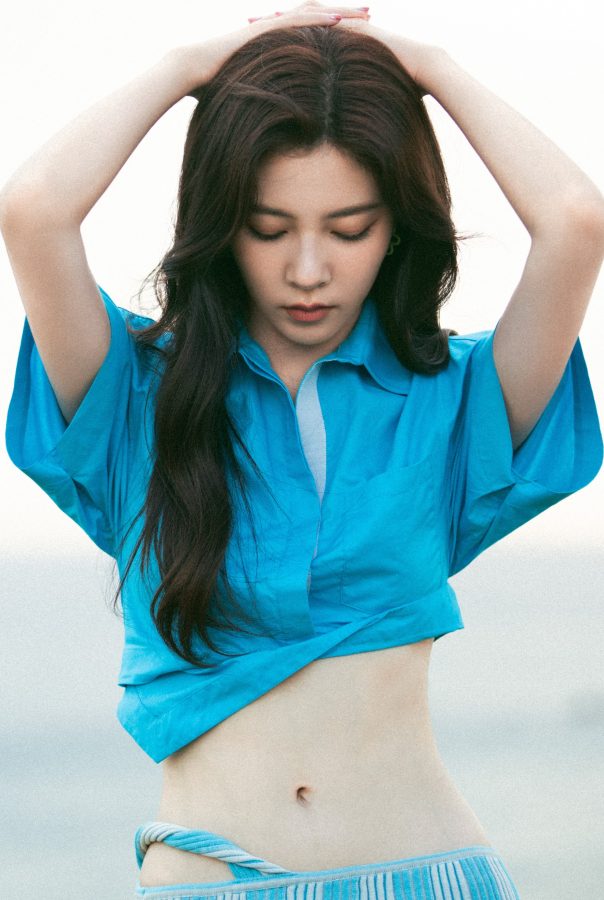 海边的维纳斯女神宋妍霏细腰和美足都堪称完美(7/7)