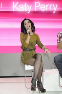 Katy Perry 凯蒂·佩里黑丝美腿非常有味道
